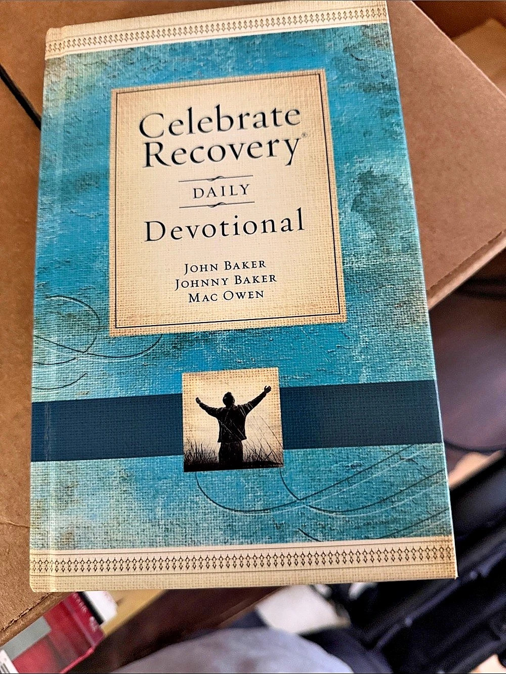 Zondervan Celebrate Recovery Daily Devotional Blue